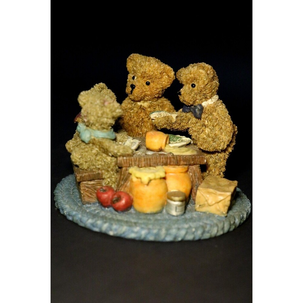 Family of Bears eating dinner, vintage figurine